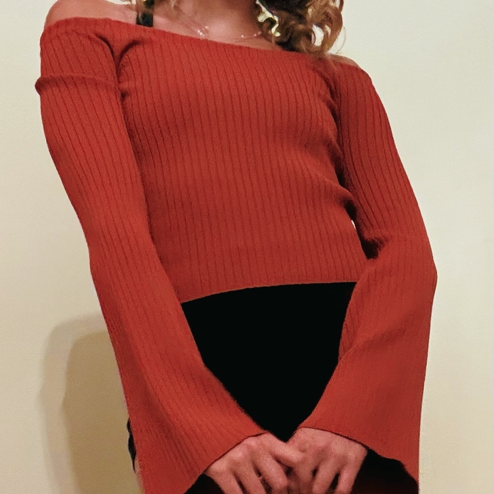 Intermix ribbed red off the shoulder top size small